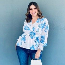 Blusa escote cruzado Tallas Extras, 6879 (Blanco floreado)