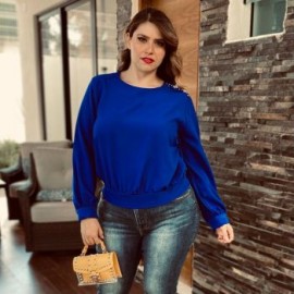 Blusa Elegante con Detalle de Piedras en el Hombro 2735