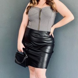 Mini falda de vinipiel Tallas Extras, 9507