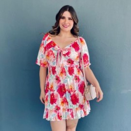 Vestido con realce de silueta (talla extra), modelo 4279 (Floreado)