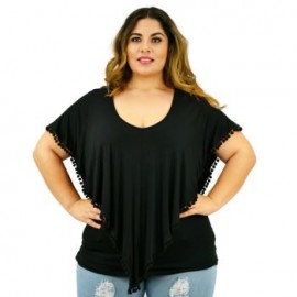 Blusa con diseño de pompones modelo BL003