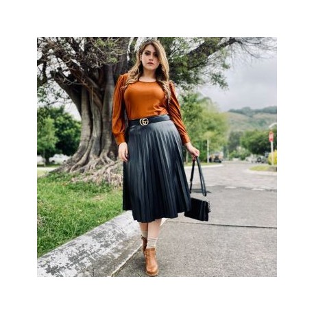 Falda Plisada de vinipiel, modelo F-ELY- 2711